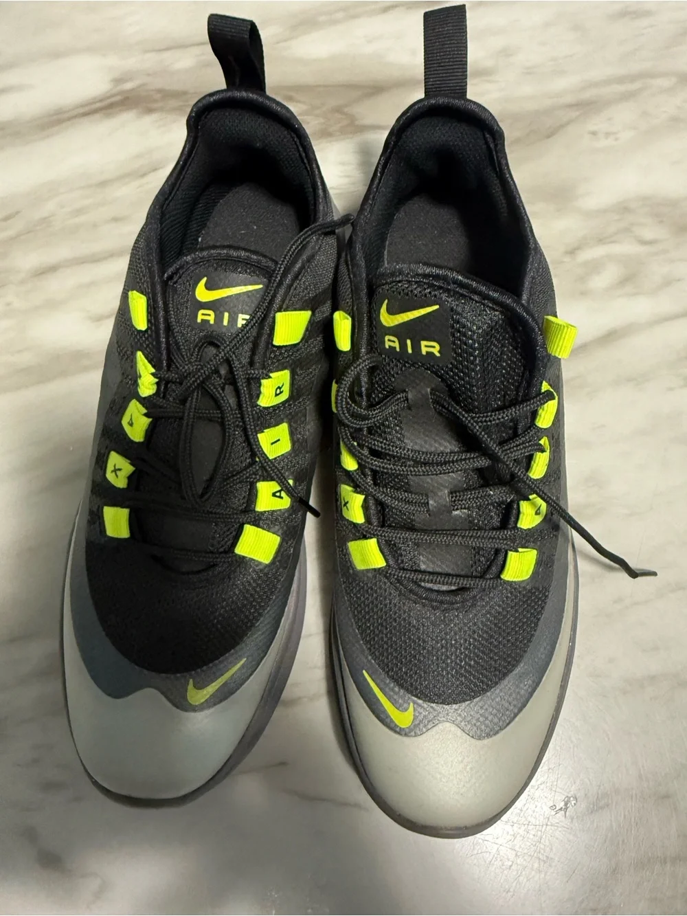 Nike Kids Black and Neon Yellow/Green Athletic Sneakers